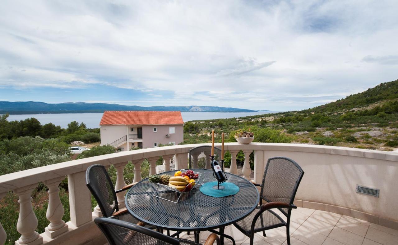 Villa Franka With Swimming Pool Бол Экстерьер фото