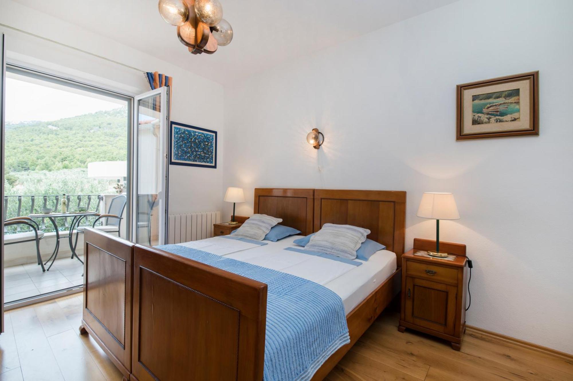 Villa Franka With Swimming Pool Бол Экстерьер фото